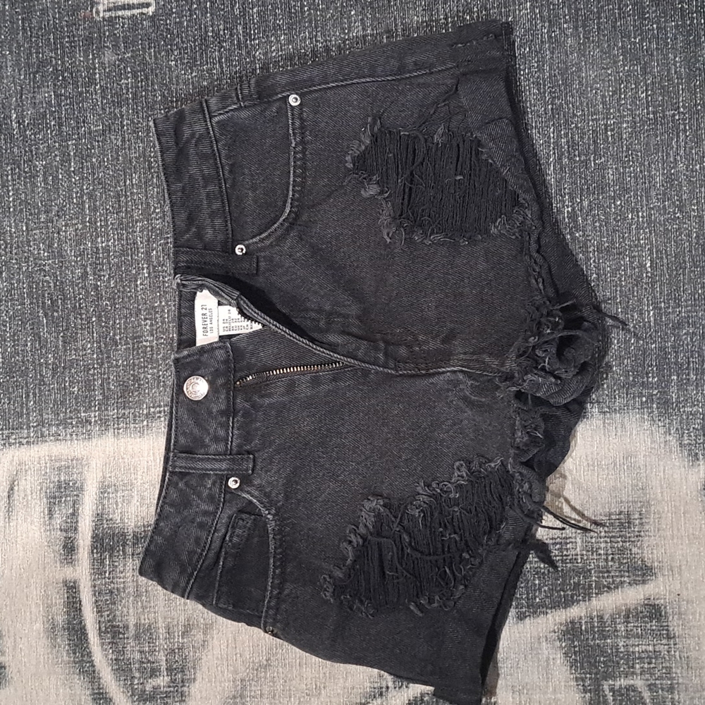Forever 21 distressed black Denim Jean shorts